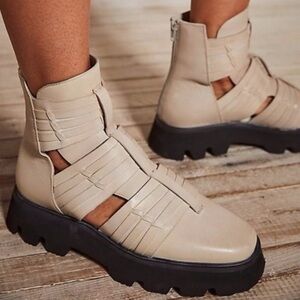 Free People Hydra Huarache Lug Boots Size 40